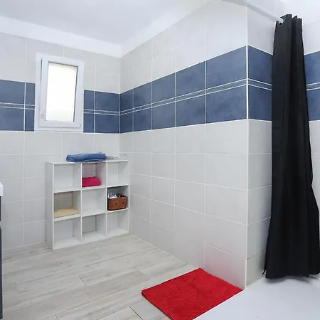 Awesome In With Kitchen
